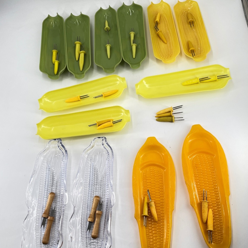 Vtg Corn on the Cob Serving Set 13 Dishes 28 Holders Royal Products USA Mixed